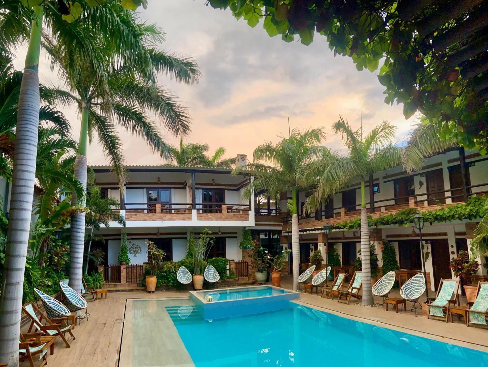 Camali Hotel — Photos 1